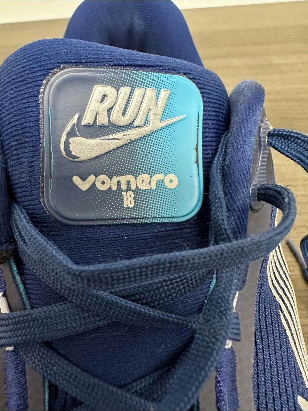 Nike Men's Vomero 18